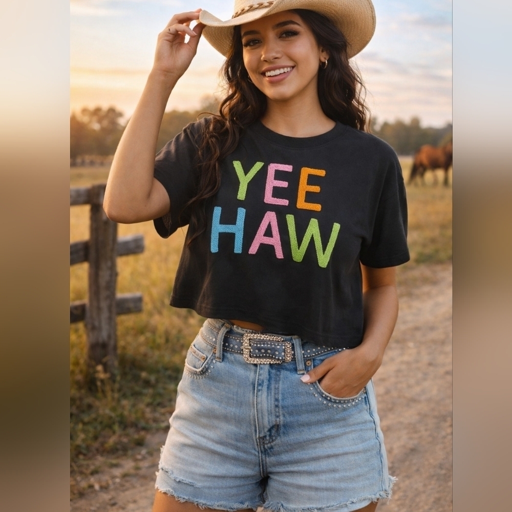 🤩 NWT Merigold Kiss Black Cropped Tee with Colorful 'YEE HAW' Size XL